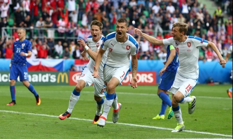 التشيك تنتزع تعادلا صعبا من كرواتيا في بطولة أوروبا