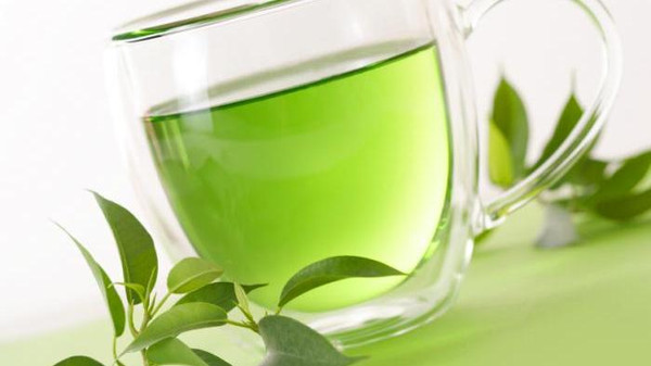 الشاي الأخضر هو الأفضل لاحتوائه مضادات أكسدة