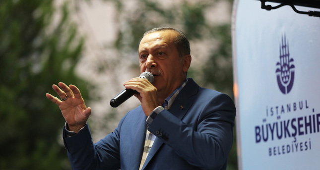 أردوغان يدعوا الأتراك للبقاء في الميادين و "يلدرم" مهمتنا لم تنتهي بعد