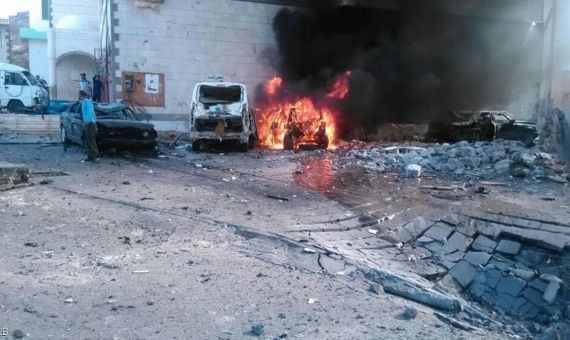 مقتل ثلاثة جنود في انفجار عبوة ناسقة بطقم عسكري بلحج جنوبي اليمن