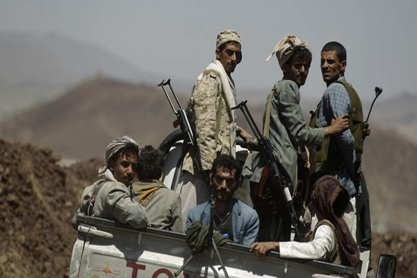 المقاومة تقترب من معقل الشيخ الذهب الموالي للحوثيين بقيفة رداع
