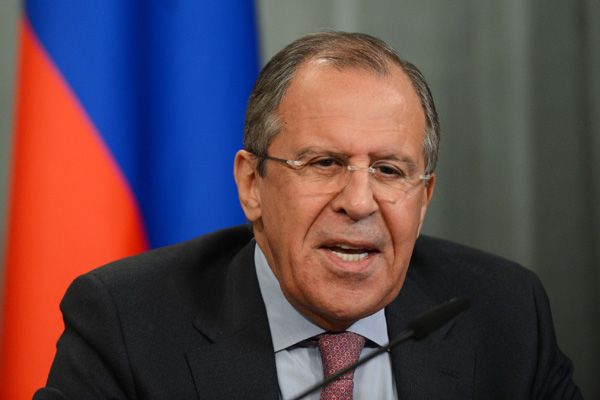 وزير خارجية روسيا يجدد دعم بلاده لمشاورات السلام ويشيد بالتزام الحكومة