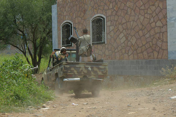 مقتل 52حوثيا وإصابة آخرون بمواجهات مع المقاومة في تعز