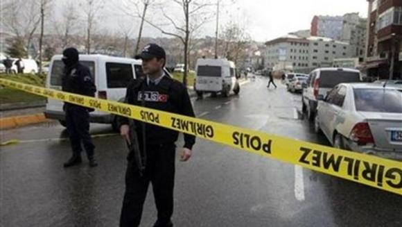 تركيا: ثلاثة قتلى و120 جريحا على الأقل في هجوم على مقر للشرطة