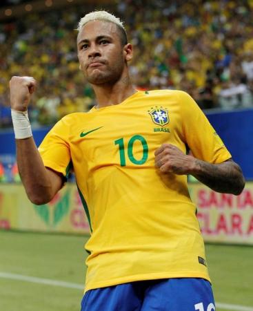 نيمار يمنح البرازيل الفوز على كولومبيا بتصفيات كأس العالم
