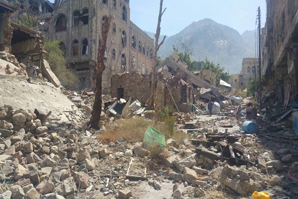 لجنة تحقيق: تدمير 159منزل ومنشأة من قبل الحوثيين بالجحملية في تعز(صور)