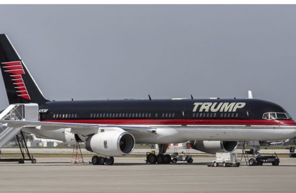 (شاهد) طائرة الرئيس الأمريكي ترامب بتقنياتها العالية وترفها الباذخ