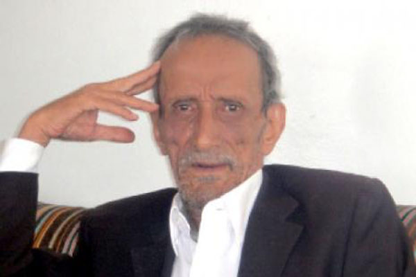 وفاة الشاعر والمناضل الجمهوري أحمد قاسم دماج في صنعاء