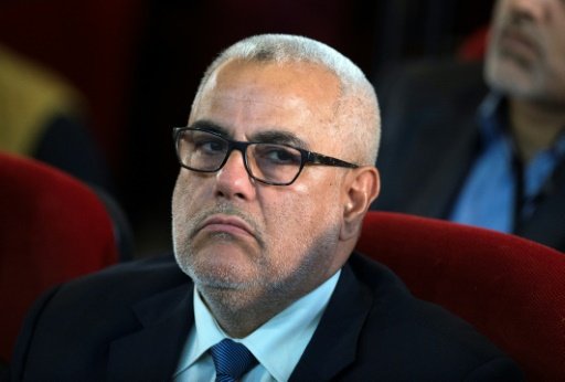 العاهل المغربي يعفي بن كيران من رئاسة الوزراء وسط جمود سياسي