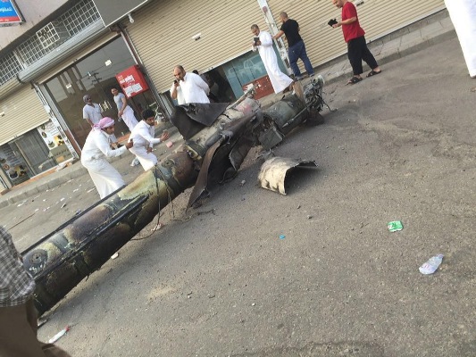 الدفاع الجوي السعودي يعترض صاروخا للحوثيين بمحافظة الرين