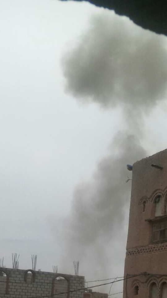 البيضاء: انفجار سيارة مفخخة استهدفت تجمع للحوثيين وسط مدينة رداع