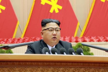 كوريا الشمالية تطلق صاروخا باليستيا وأمريكا تتجنب التصعيد