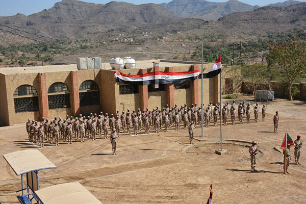 تعز: تخرج دفعة المهمات الخاصة التابعة للواء 35 مدرع جيش وطني