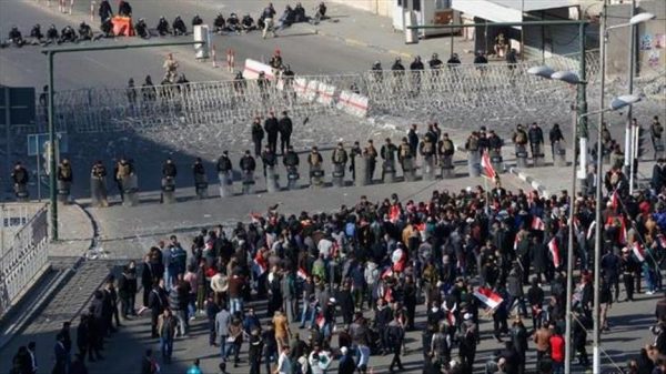 أنصار الصدر يجددون احتجاجهم ضد مفوضية الانتخابات بالعراق