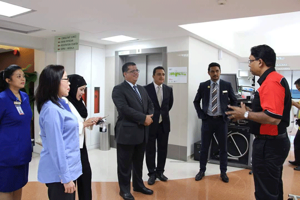 السفير باحميد يتفق مع مجموعة (KPJ) على تنفيذ برامج صحية للجالية اليمنية بماليزيا 