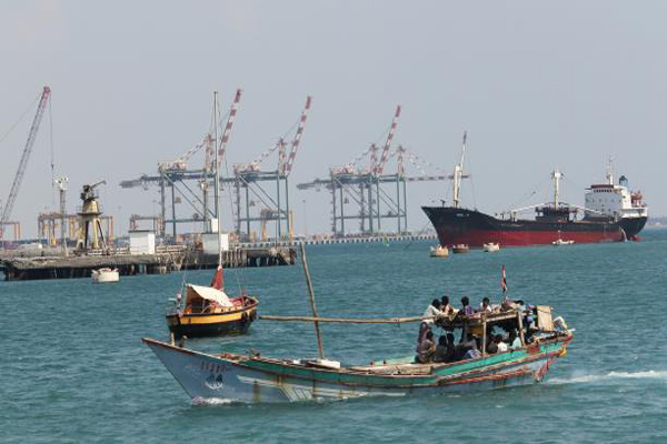 إحباط تهريب باخرة أجنبية من ميناء عدن كانت موقوفة على ذمة تحقيقات