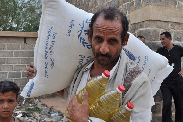 مسؤول أممي: اليمن بحاجة إلى 1.2 مليار دولار لمساعدة 17 مليون شخص