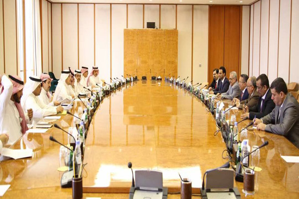 اتفاق يمني سعودي على دعم البنك المركزي بعدن للاستيراد والحفاظ على العملة
