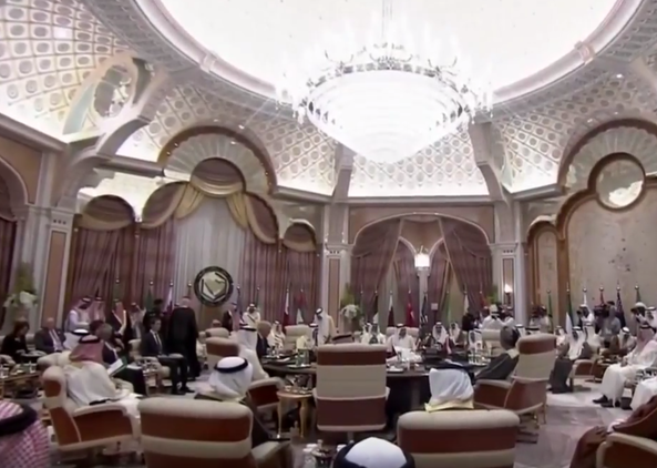 انطلاق أعمال القمة الخليجية-الأمريكية برئاسة الملك سلمان