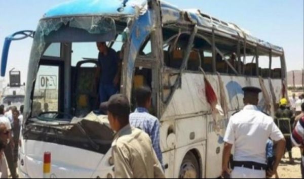 مقتل 28 وإصابة 24 في هجوم نفذه مسلحون على أقباط بصعيد مصر