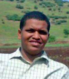 كاتب سوداني يكشف حقيقة مقتل قائد الجيش السوداني في اليمن ويؤكد "تنتظرنا مهمات صعبة قادمة"
