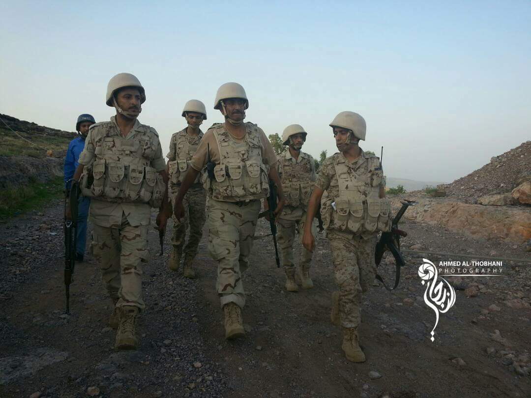 مصدر عسكري لـ"يمن شباب نت: مصرع 20 حوثياً في معارك مع الجيش الوطني جنوب وغربي تعز