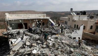 قوات الاحتلال الإسرائيلي  تهدم منازل فلسطينيين بالضفة