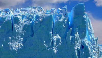 علماء جيولوجيا يعثرون على 91 بركانًا تحت الجليد في القارة القطبية الجنوبية