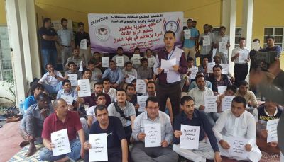 لجنة حكومية لمعالجة أوضاع الطلاب اليمنيين بالخارج
