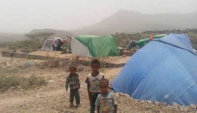 تقرير: مليشيات الحوثي وصالح تحرم 73 أسرة من عائلها الشهر الماضي بتعز