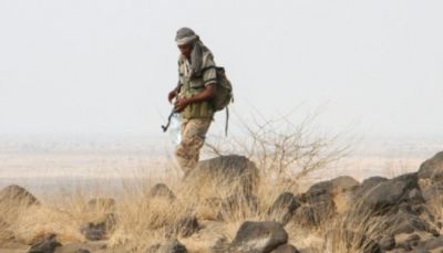 أبين: جندي يقتل ثلاثة من عناصر القاعدة بعد اعترافهم باغتيال والده