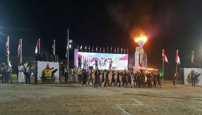 "العقيلي" و"العرادة" يوقدان شعلة العيد الـ 55 لثورة الــ 26 من سبتمبر "بمأرب"
