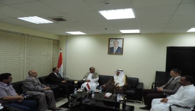 مناقشات حكومية لإنجاح المبادرة العربية الخاصة بتأهيل الجامعات اليمنية