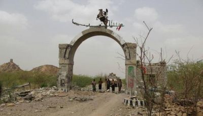 الرئيس هادي يوجه بوقف أي عملية استحداثات على معسكر 20 بمدينة عدن
