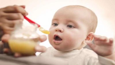 دراسة تكشف وجود مواد خطرة في أغذية الأطفال