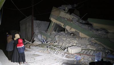  328 قتيل و250 مصاب جراء الزلزال الذي ضرب إقليم غرب إيران