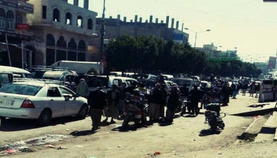 الحكومة تتهم ميلشيات الحوثي بتعمد خلق أزمة في المشتقات النفطية