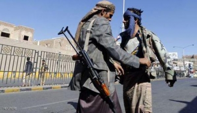 حالة طوارئ غير معلنة.. الحوثيون يكثفون إنتشار نقاطهم الأمنية بصنعاء ويقيدون حركة المواطنين