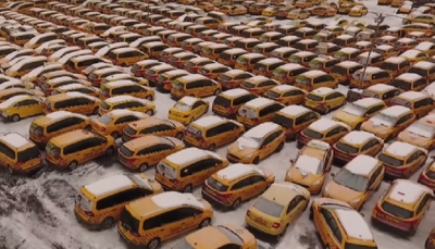 اكتشاف مقبرة لسيارات الأجرة في موسكو (فيديو)