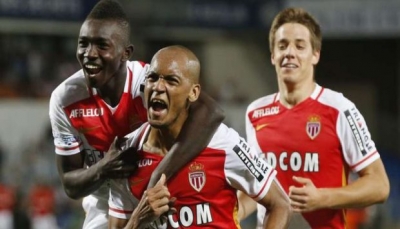 موناكو يحقق فوزاً ثميناً على رين في الدوري الفرنسي