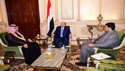 الرئيس هادي يناقش مع السفير السعودي ملف إعادة الاعمار في اليمن