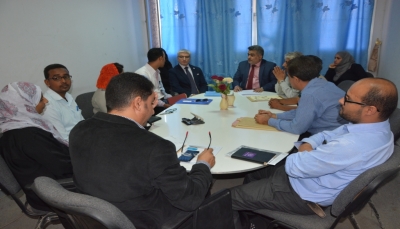 وزارة التخطيط بعدن تناقش مع الصليب الأحمر الدولي التعاون في المجالات الاغاثية