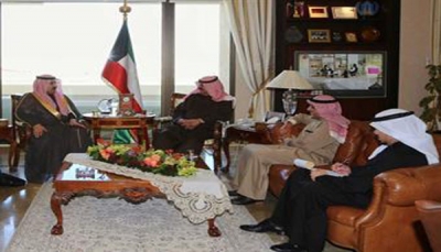 نائب وزير الخارجية الكويتي يبحث أزمة اليمن مع السفير السعودي