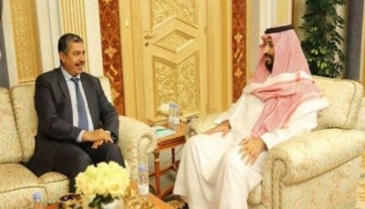 ولي العهد السعودي يلتقي "خالد بحاح" قبل توجهه الى واشنطن