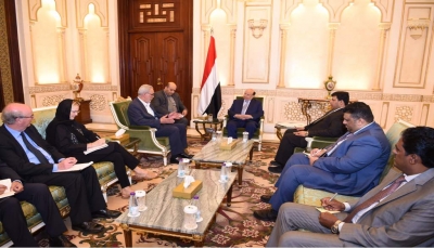 الرئيس هادي يستقبل لجنة خبراء تقصي الحقائق والفريق يتطلع زيارة مدينة تعز