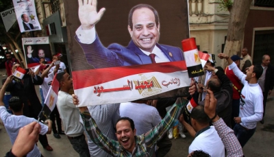 المصريون يدلون بأصواتهم في ثاني يوم من الانتخابات الرئاسية