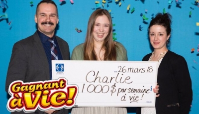 كندية تفوز ببطاقة يانصيب بها 1000 دولار أسبوعيا مدى الحياة