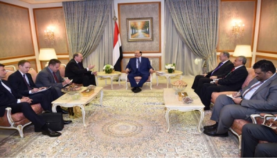 مبعوث الرئيس الروسي للرئيس هادي: مستعدون لدعم السلام وعلاقتنا باليمن تاريخية وقوية