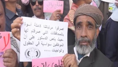 المعلمون في اليمن.. قصة معاناة لا تنته (تقرير خاص)