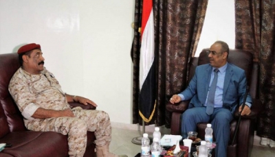 ماذا دار في لقاء وزير الداخلية مع العميد الركن ثابت جواس في عدن (فيديو)